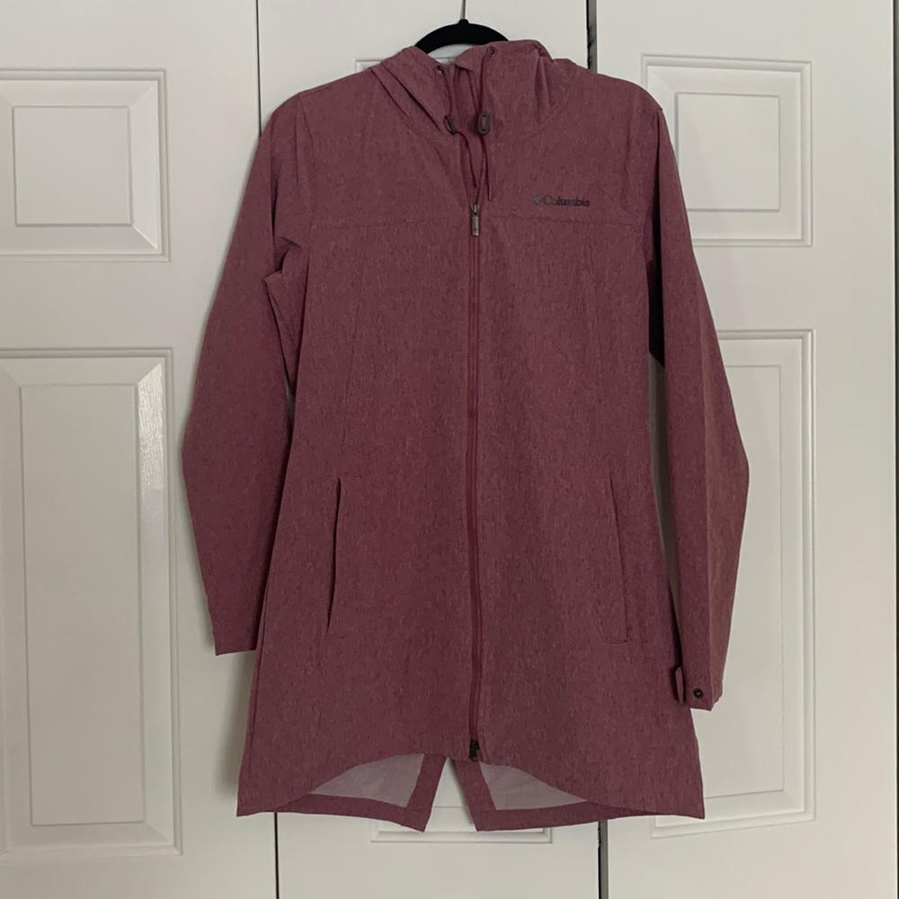 Women’s Columbia Rain Jacket - Size Medium